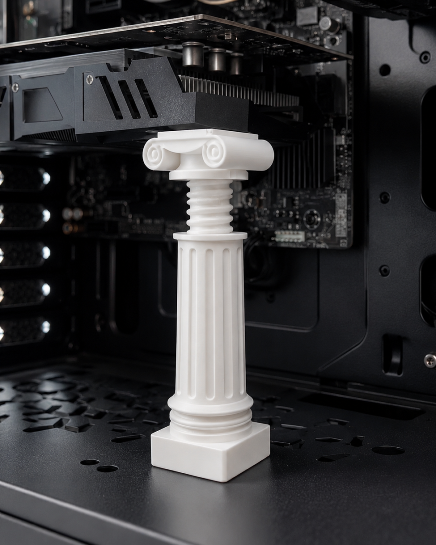 Suporte de GPU ajustável Pilar Grego branco instalado sob a placa de vídeo em gabinete gamer