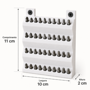 Suporte organizador branco para pontas de parafusadeira com medidas de 11 cm por 10 cm e 2 cm de espessura